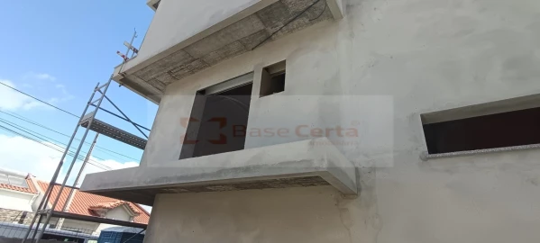 Moradia T6 para Venda em Santa Iria de Azoia, São João da Talha e Bobadela