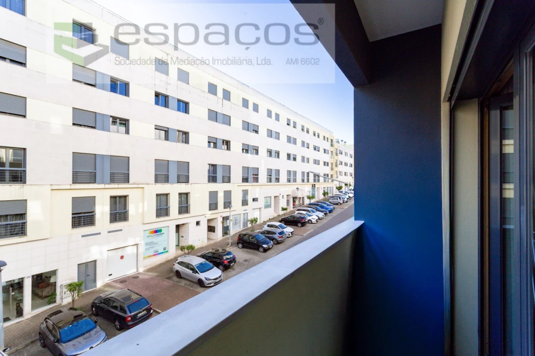 Apartamento T4 para Venda em Santa Iria de Azoia, São João da Talha e Bobadela Foto 8