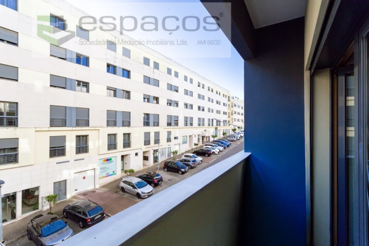 Apartamento T4 para Venda em Santa Iria de Azoia, São João da Talha e Bobadela Foto 8