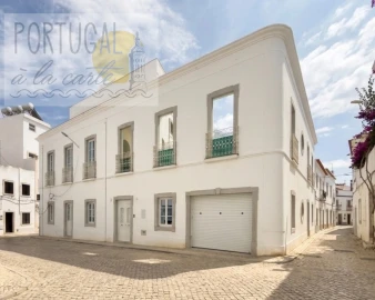 Moradia T4 para Venda em Olhão