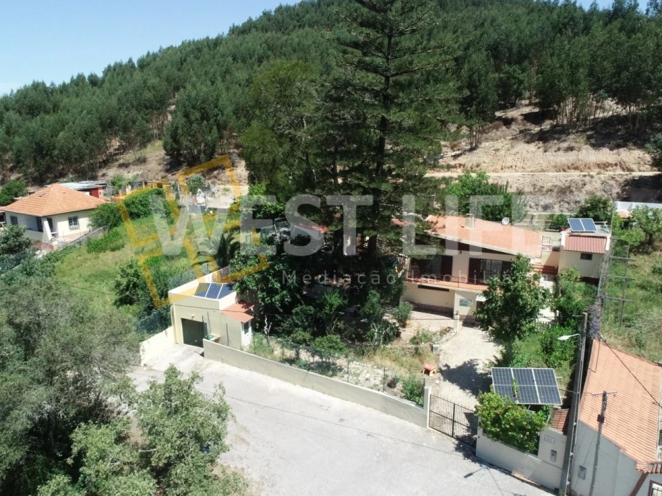 Moradia T2 para Venda em Malveira e São Miguel de Alcainça Foto 3