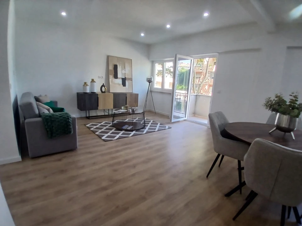 Apartamento T3 para Venda em Benfica Foto 19