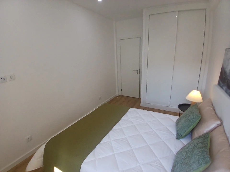 Apartamento T3 para Venda em Benfica Foto 27