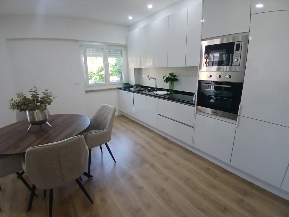 Apartamento T3 para Venda em Benfica Foto 28