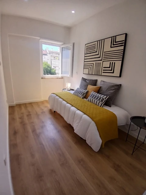 Apartamento T3 para Venda em Benfica