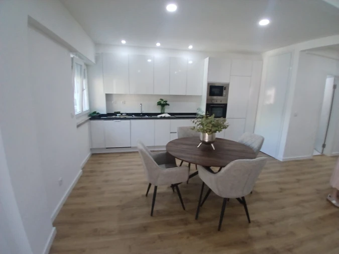 Apartamento T3 para Venda em Benfica Foto 21