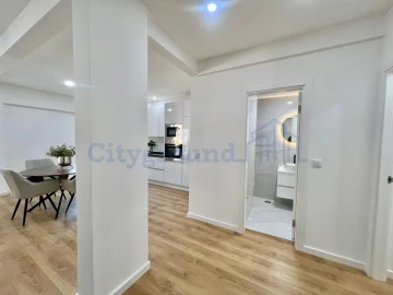 Apartamento T3 para Venda em Benfica