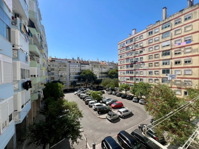 Apartamento T3 para Venda em Benfica Foto 10