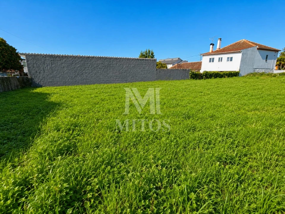 Terreno para Venda em Barroselas e Carvoeiro Foto 2