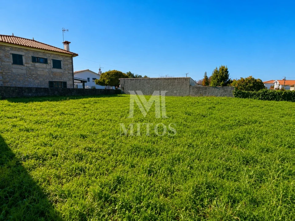 Terreno para Venda em Barroselas e Carvoeiro Foto 3