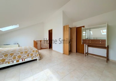 Apartamento T2 para Venda em Sesimbra (Santiago)
