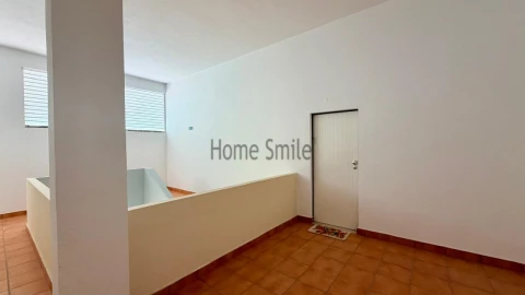 Apartamento T2 para Venda em Sesimbra (Santiago)