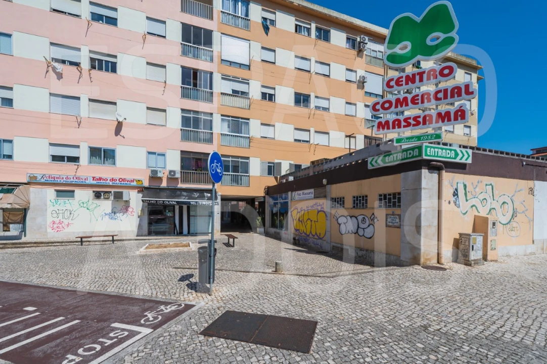 Escritório para Venda em Massamá e Monte Abraão Foto 21