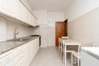 Apartamento T3 para Venda em Amora