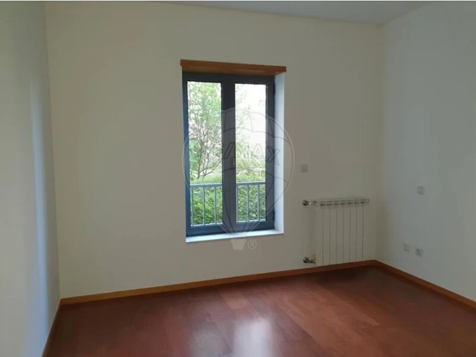 Apartamento T2 para Venda em Oliveira do Douro Foto 6
