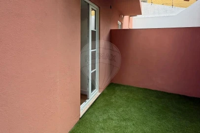 Apartamento T1 para Venda em Campo de Ourique