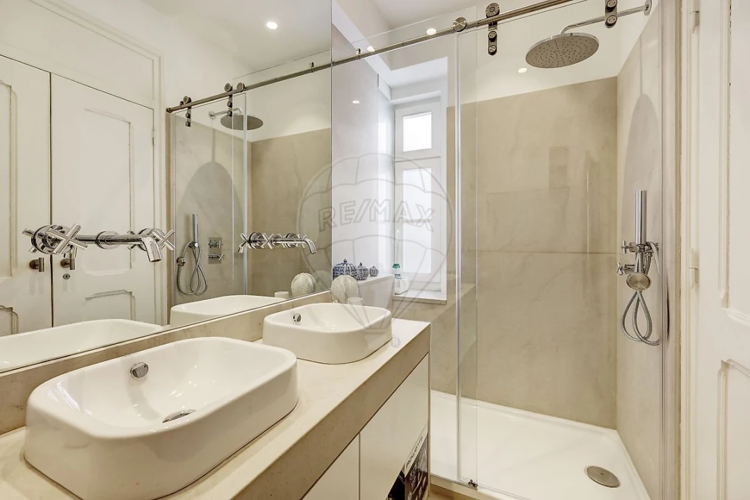 Apartamento T4 para Venda em Estrela Foto 18