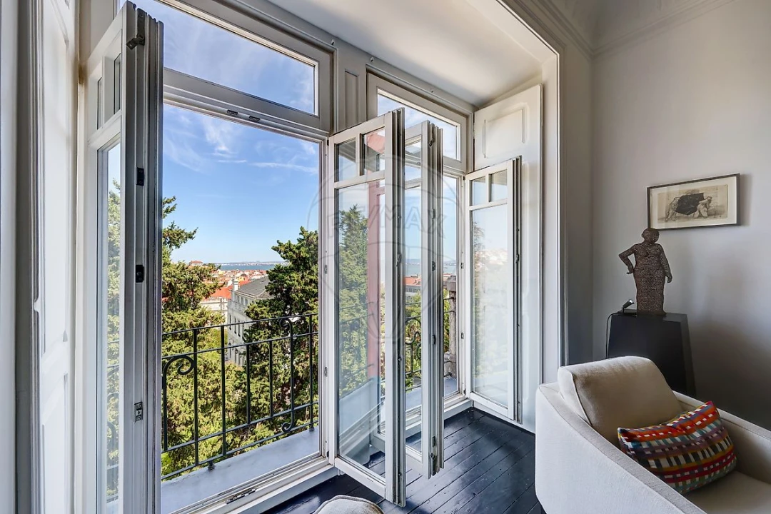 Apartamento T4 para Venda em Estrela Foto 13