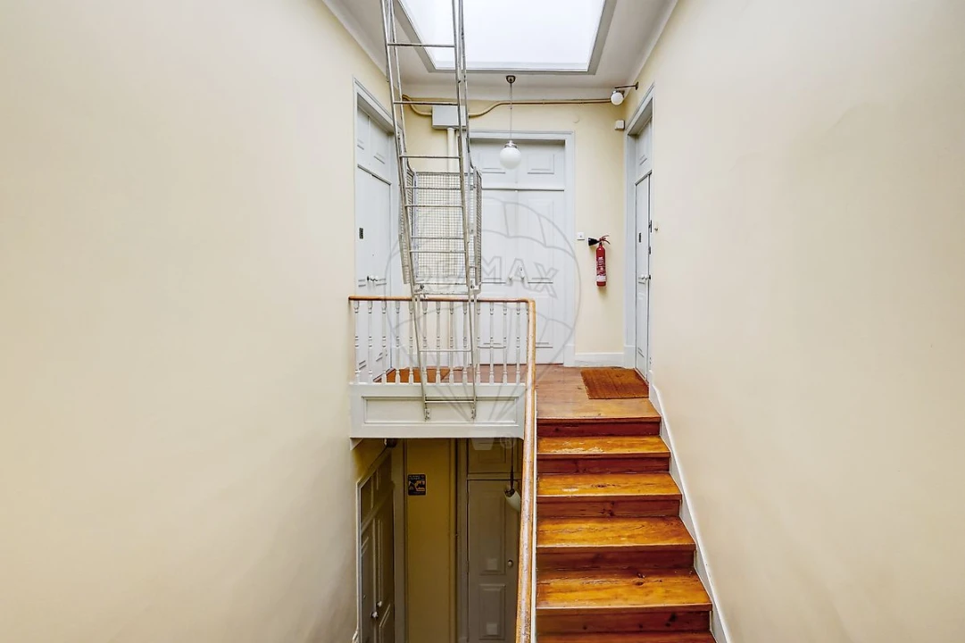 Apartamento T4 para Venda em Estrela Foto 47