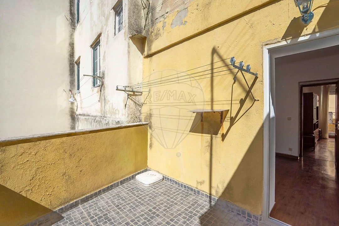 Apartamento T2 para Venda em Arroios Foto 21