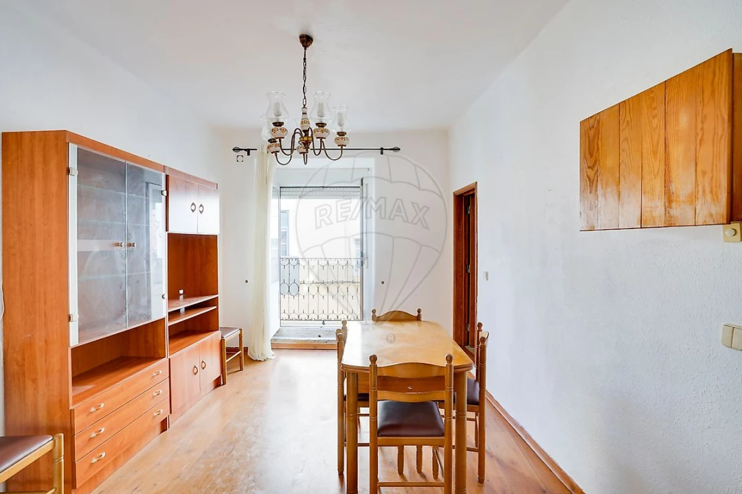 Apartamento T2 para Venda em Arroios Foto 9