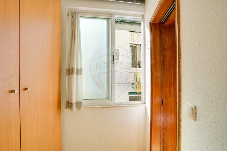 Apartamento T2 para Venda em Arroios Foto 16