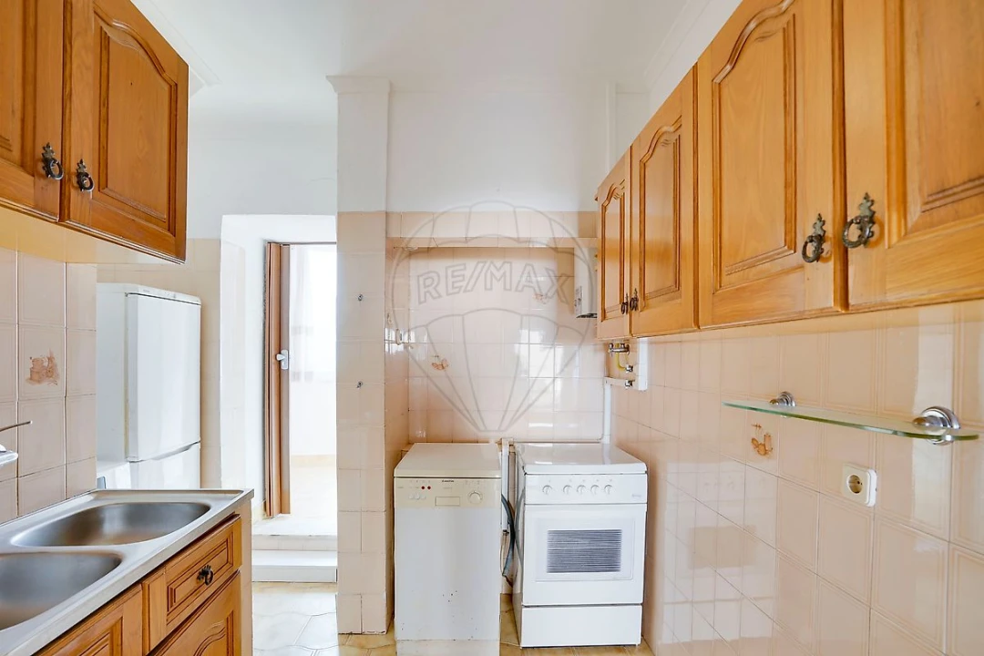 Apartamento T2 para Venda em Arroios Foto 12