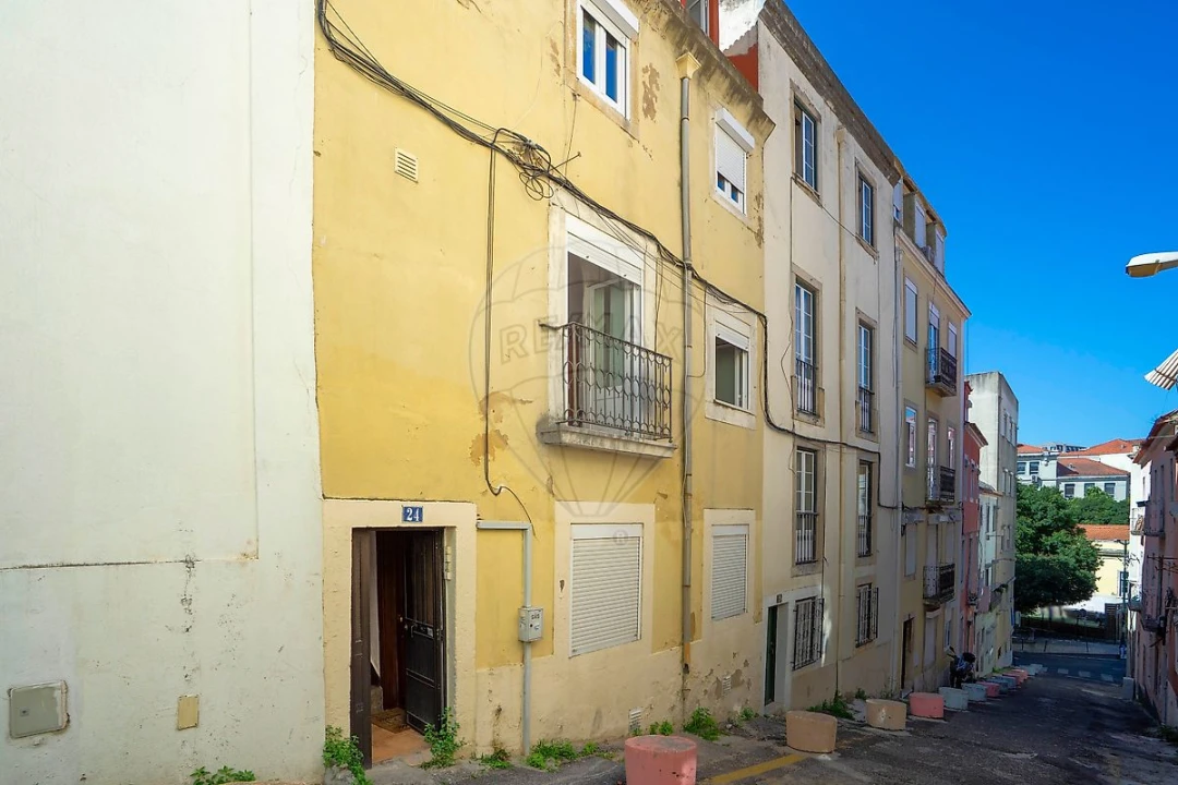 Apartamento T2 para Venda em Arroios Foto 23