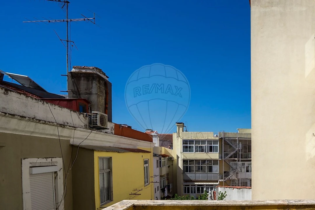 Apartamento T2 para Venda em Arroios Foto 22