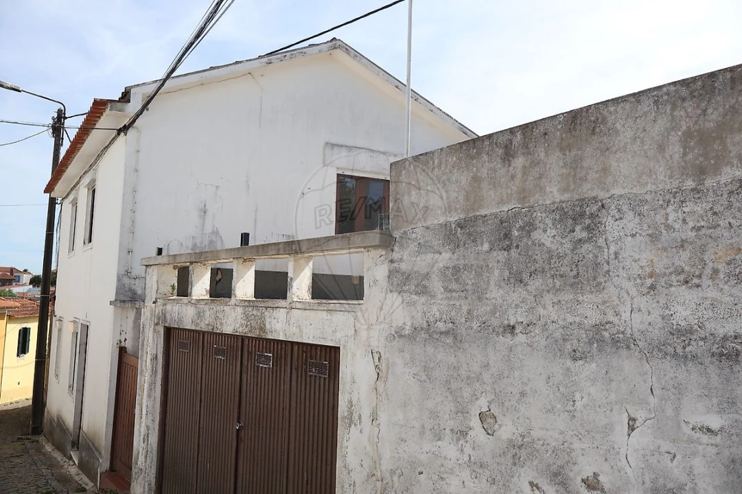 Moradia T3 para Venda em Perafita, Lavra e Santa Cruz do Bispo Foto 3