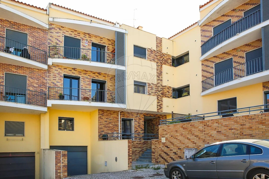 Apartamento T2 para Venda em Arruda dos Vinhos Foto 36