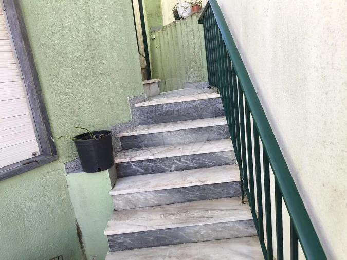Moradia T4 para Venda em São Mamede Foto 4