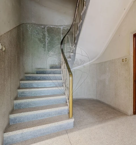 Apartamento T2 para Arrendamento em Paranhos