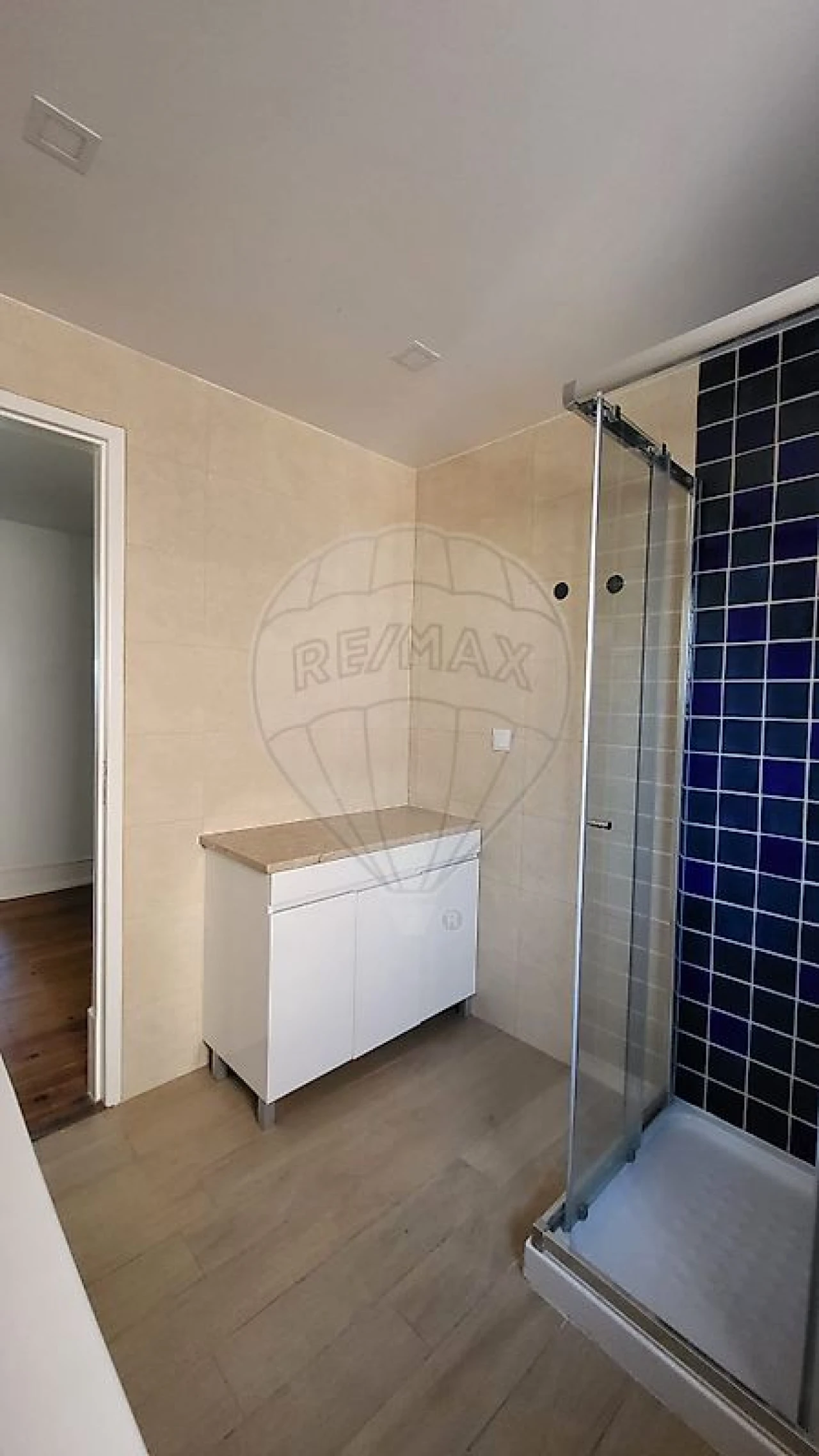 Apartamento T1 para Arrendamento em Moscavide e Portela Foto 10