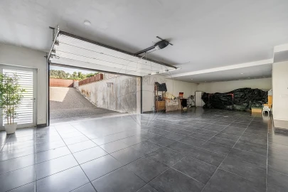 Moradia T4 para Venda em Morreira e Trandeiras
