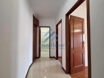Apartamento T2 para Venda em Rio de Mouro