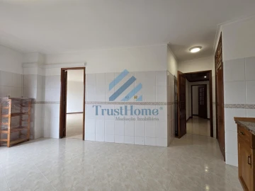 Apartamento T2 para Venda em Rio de Mouro