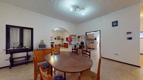 Apartamento T4 para Venda em Portimão