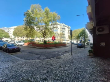 Apartamento T4 para Venda em Portimão