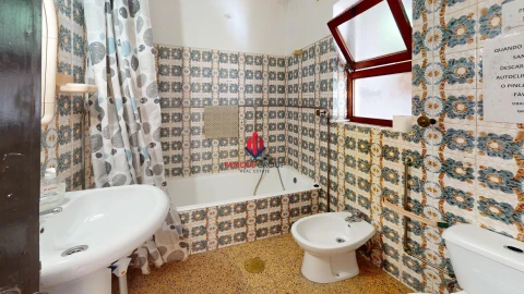 Apartamento T4 para Venda em Portimão