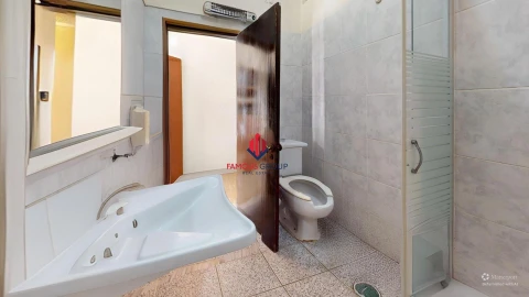 Apartamento T4 para Venda em Portimão