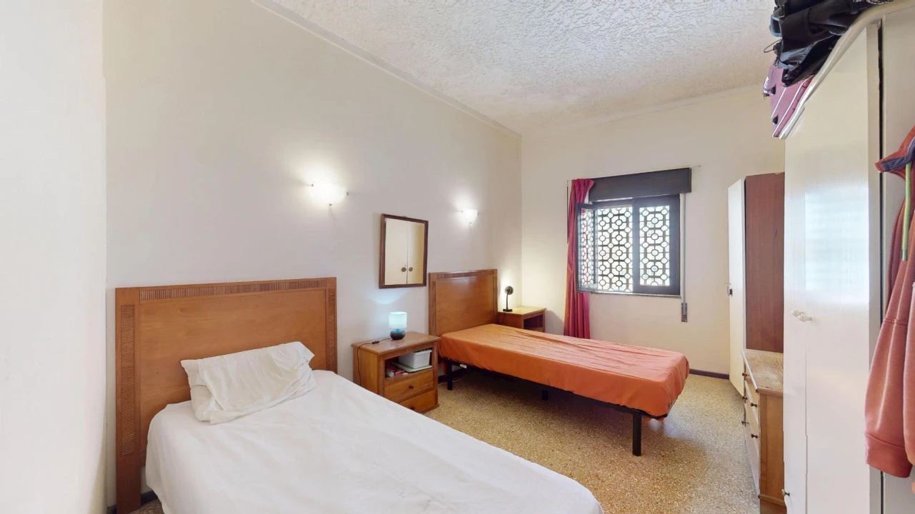 Apartamento T4 para Venda em Portimão Foto 18