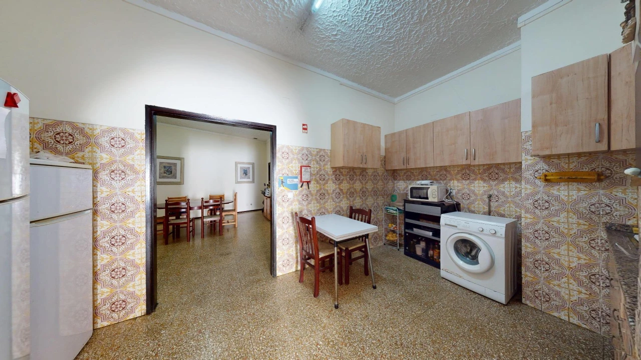 Apartamento T4 para Venda em Portimão Foto 28