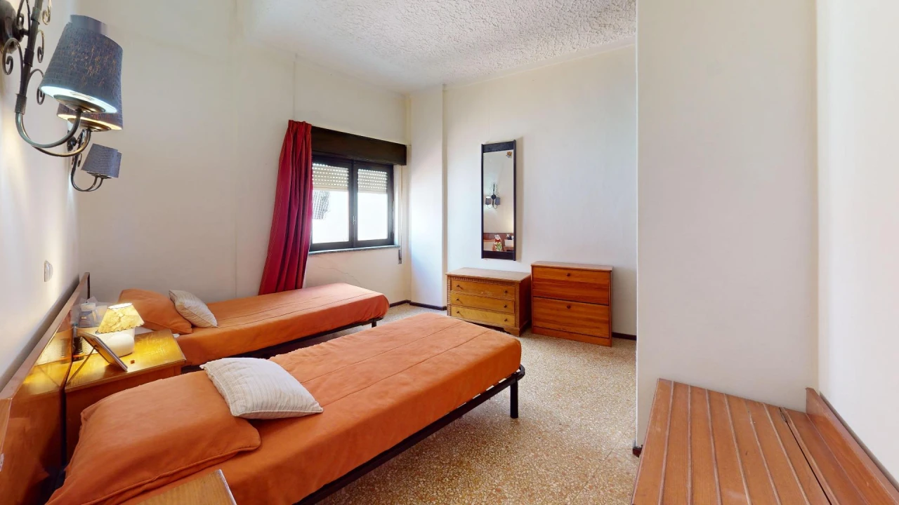 Apartamento T4 para Venda em Portimão Foto 46