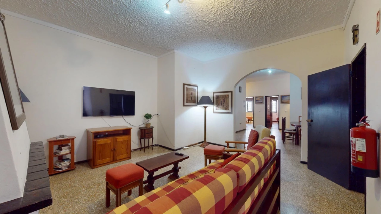 Apartamento T4 para Venda em Portimão Foto 7