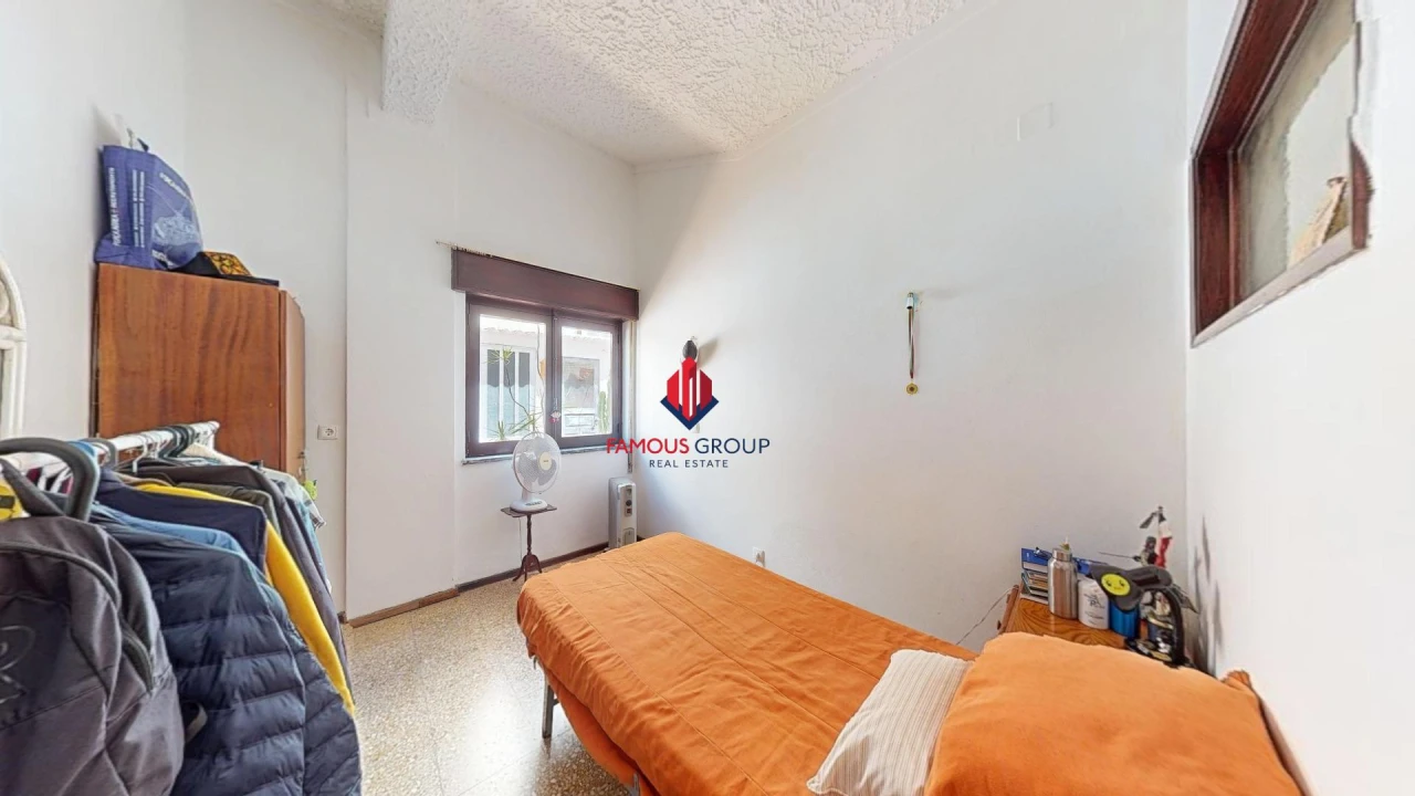 Apartamento T4 para Venda em Portimão Foto 24