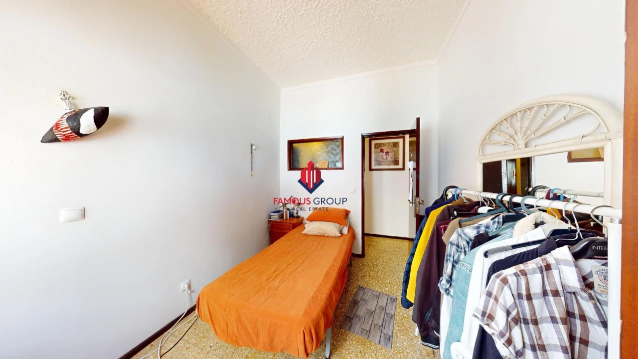 Apartamento T4 para Venda em Portimão Foto 25