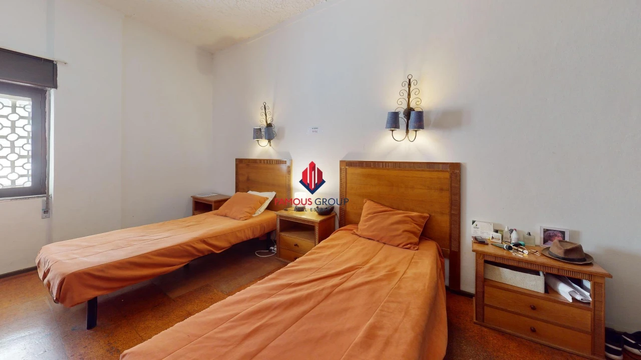Apartamento T4 para Venda em Portimão Foto 45