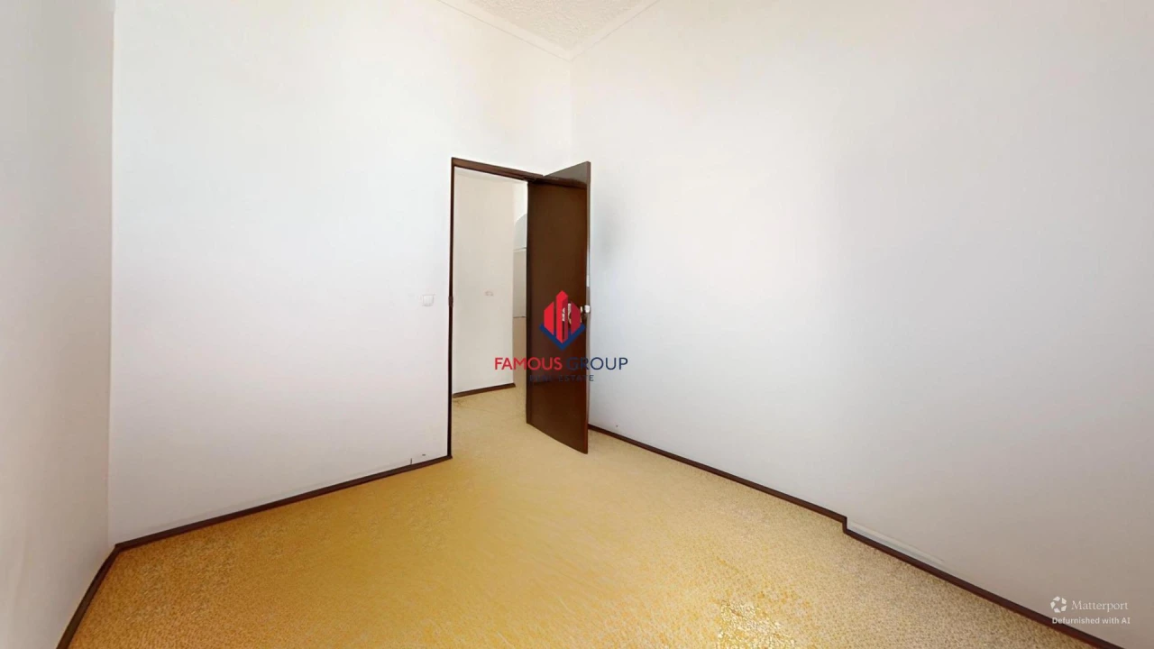 Apartamento T4 para Venda em Portimão Foto 48