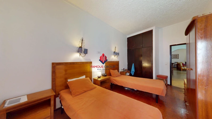 Apartamento T4 para Venda em Portimão Foto 17